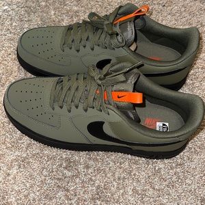Air Force Olive/Black